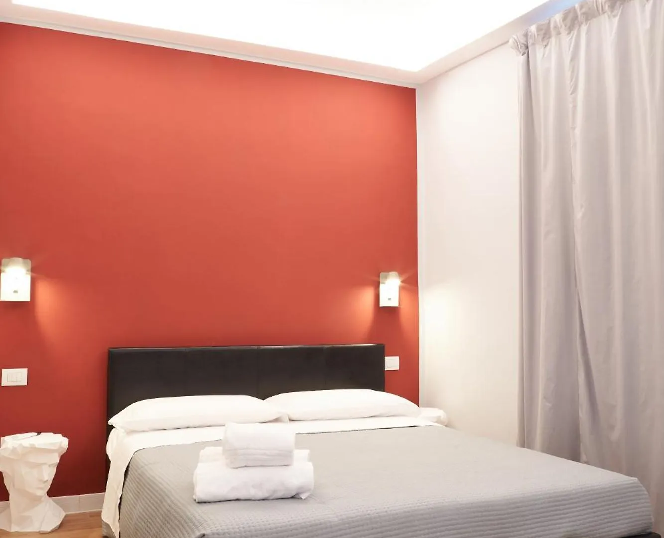 Ripettart Apt Rome 0*,